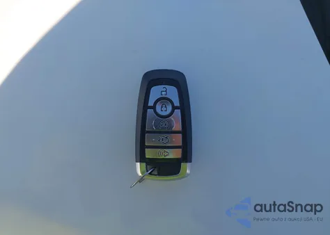 2018 Ford Mustang Ecoboost z USA, uszkodzony, nr VIN 1FA6P8TH3J5120438